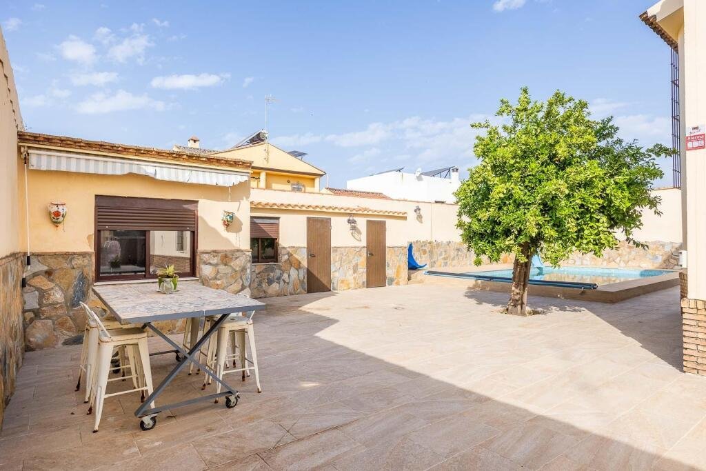 House in Montequinto, Dos Hermanas, Spain 5 - 17698390