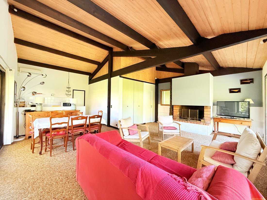 House in Ares, Nouvelle-Aquitaine, France 1 - 17720696
