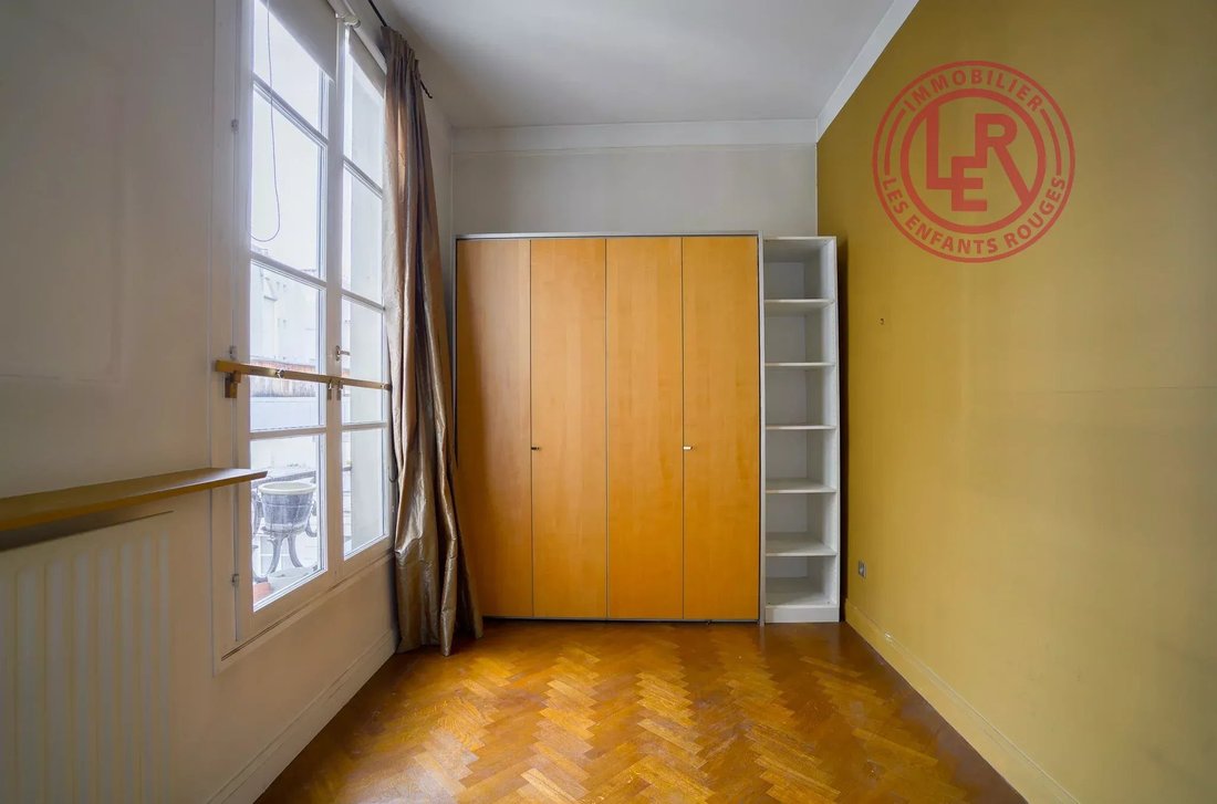 Apartment in Enfants Rouges, Paris 3e Arrondissement, Paris 5 - 17719966