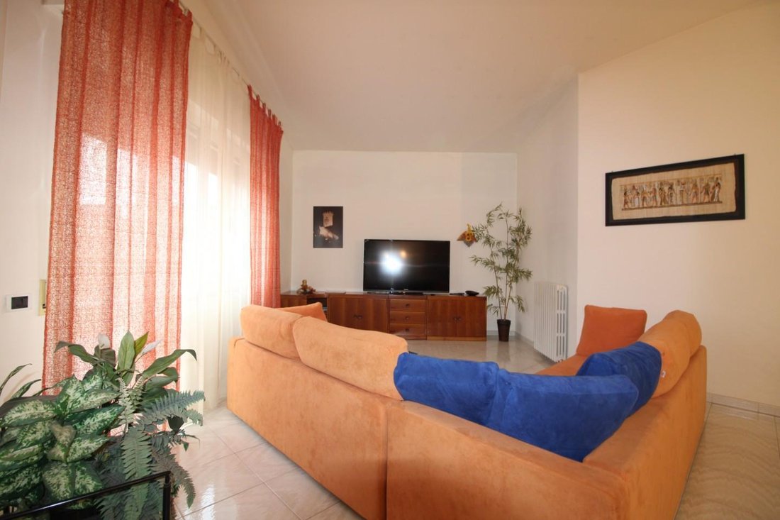 House in Vicopisano, Tuscany, Italy 4 - 17723081