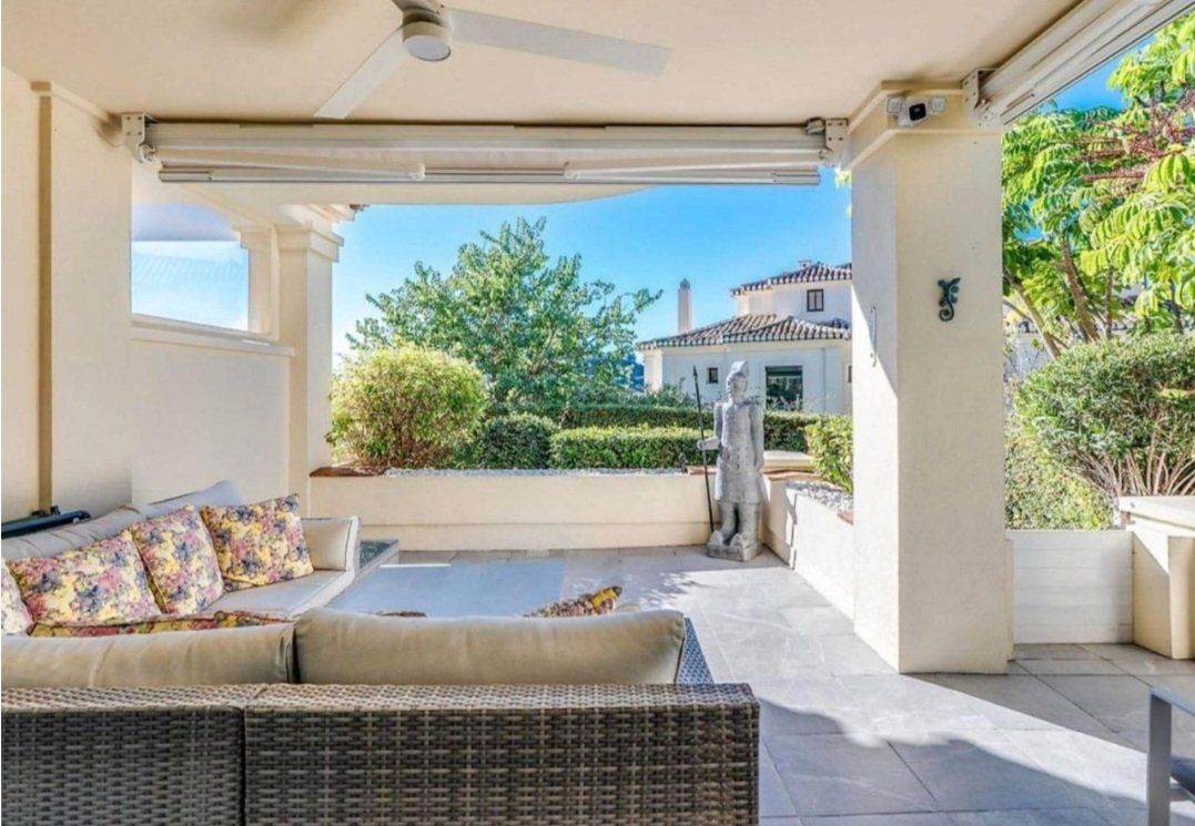 Apartment in Benahavis, Andalusia, Spain 5 - 17722209