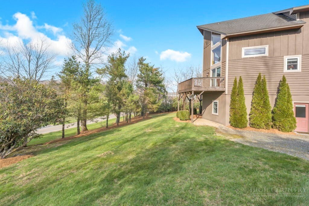 House in Blowing Rock, North Carolina, United States 2 - 17722059