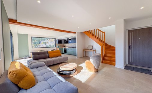 House in Saint-François-Longchamp, Auvergne-Rhône-Alpes, France 1