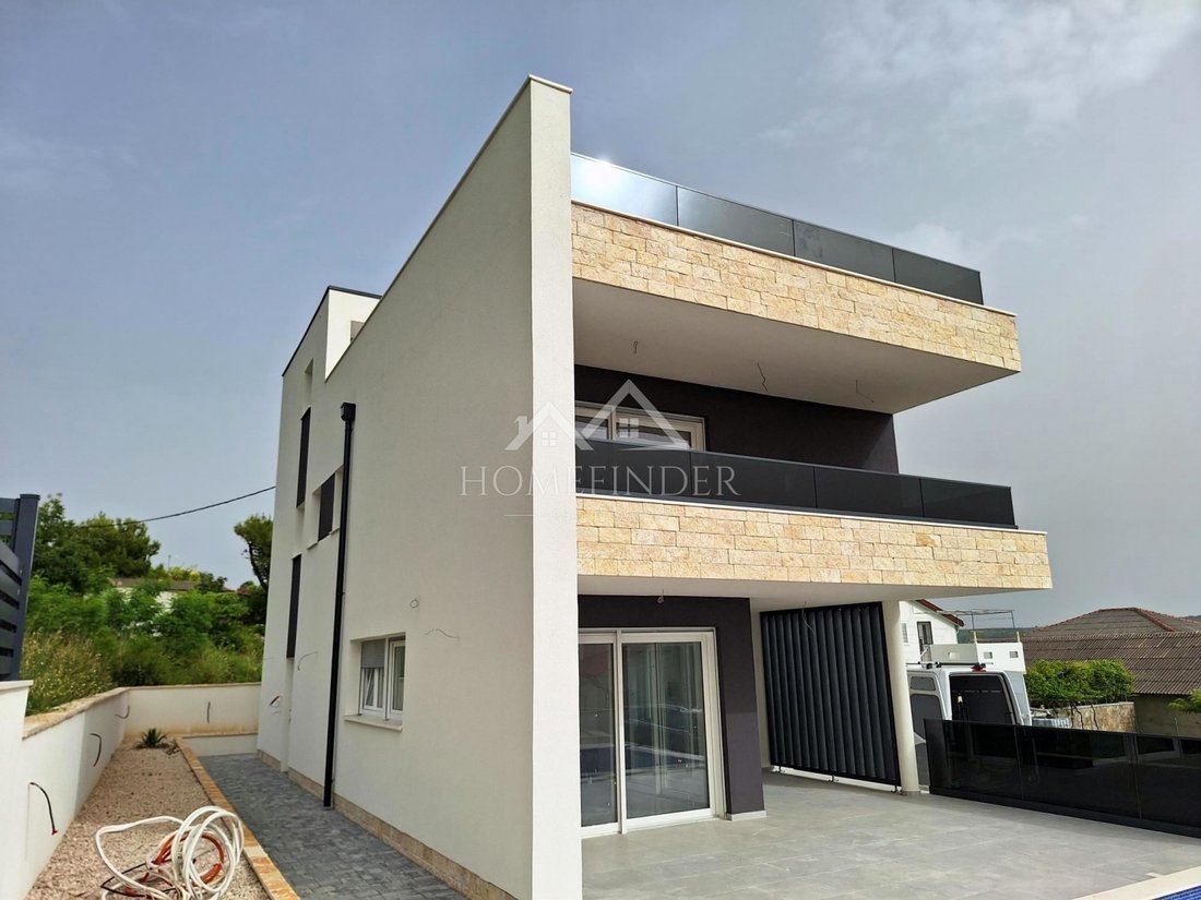 House in Opcina Razanac, Zadar County, Croatia 1 - 17721003