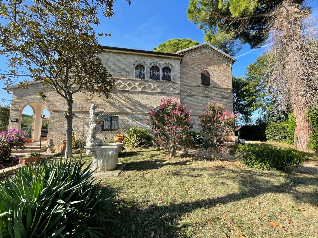 Villa in Borgo - Liceo District, Osimo, Marche 1 - 17720326