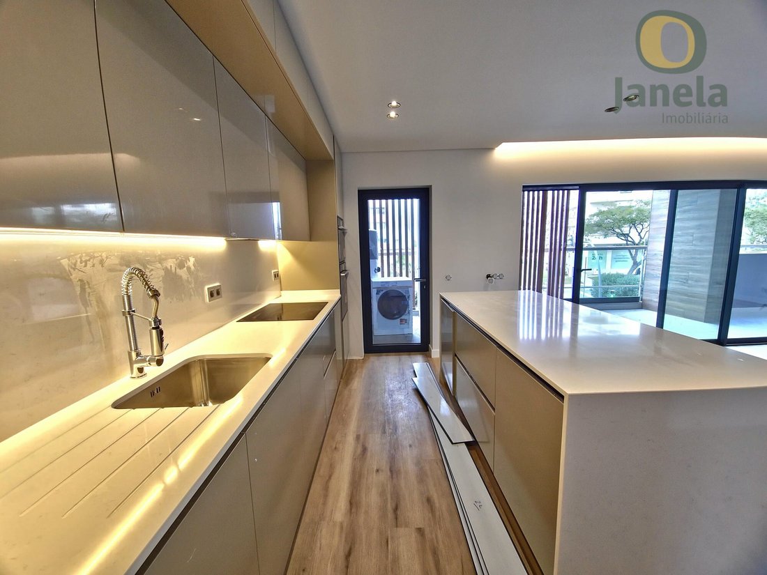Apartment in Faro (Se e Sao Pedro), Algarve, Portugal 2 - 16599056