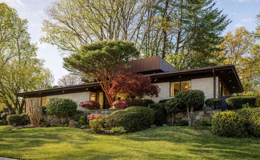 Chevy Chase, Maryland, United States 1
