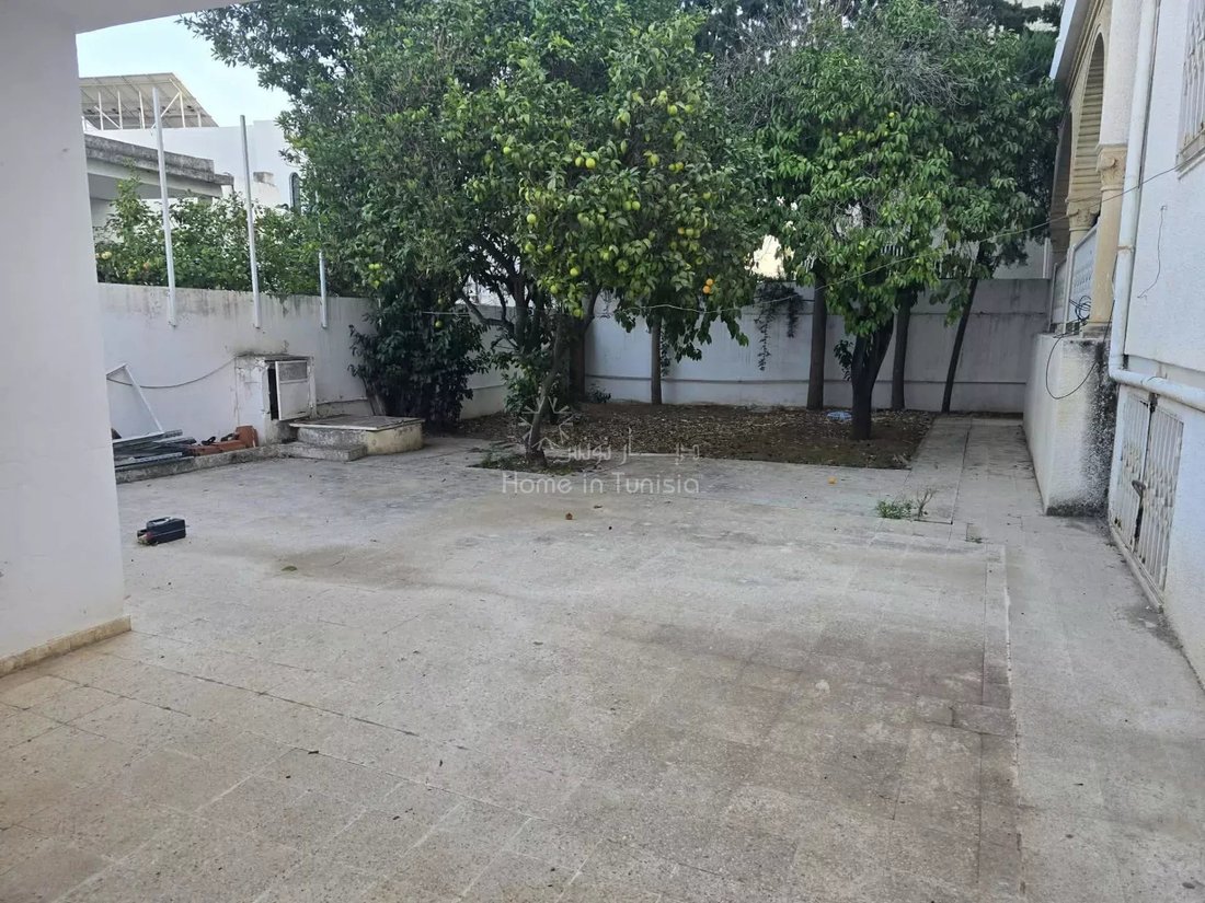 Villa in Tunis, Tunis, Tunisia 3 - 17721201