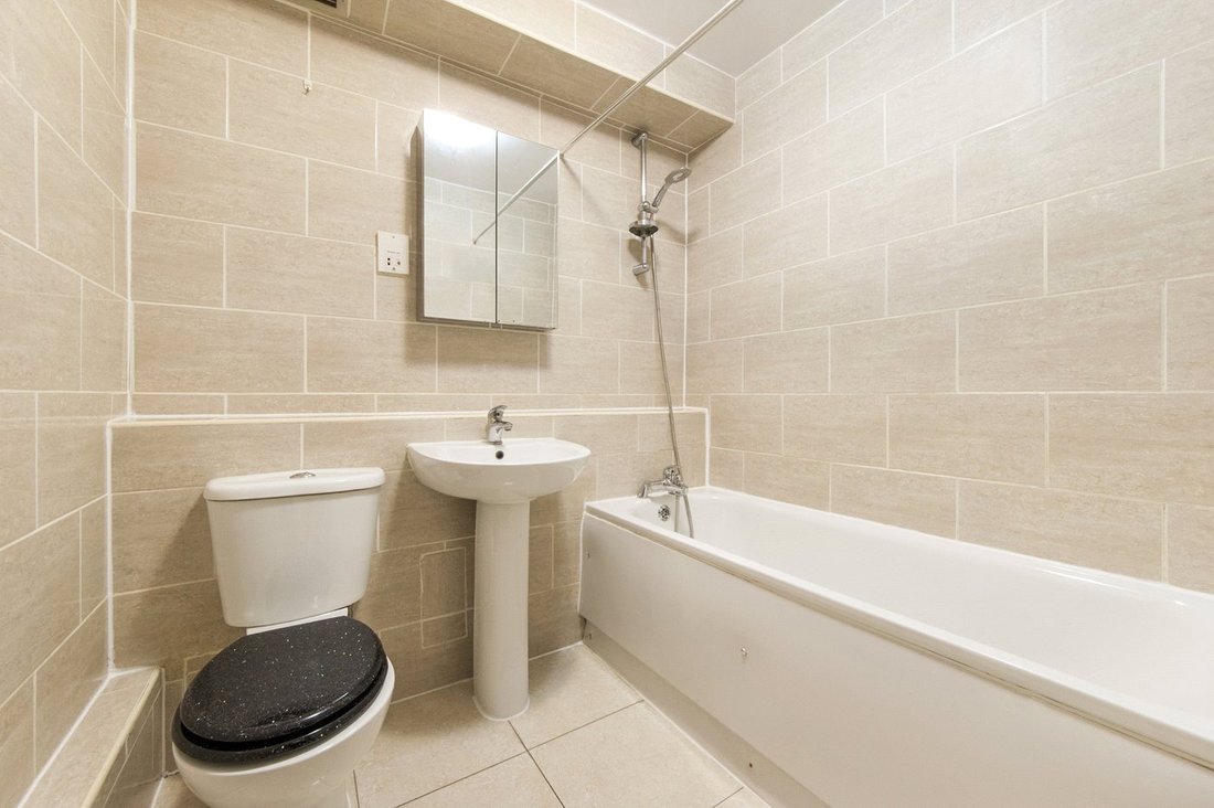 Apartment in Fitzrovia, Camden, England 5 - 17723345