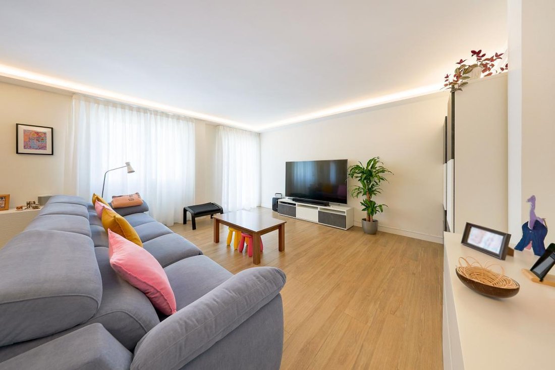 Apartment in Fuencarral-El Pardo, Madrid, Spain 5 - 17698266