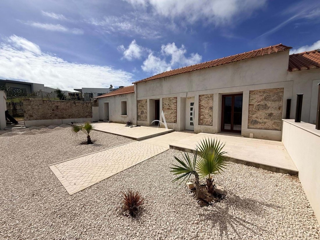 Villa in Nossa Senhora do Populo, Coto e Sao Gregorio, Leiria District, Portugal 3 - 17721549