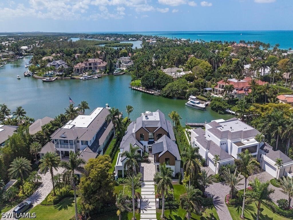 House in Naples, Florida, United States 1 - 17722157