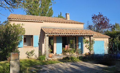 House in Saint-Cannat, Provence-Alpes-Côte d'Azur, France 1