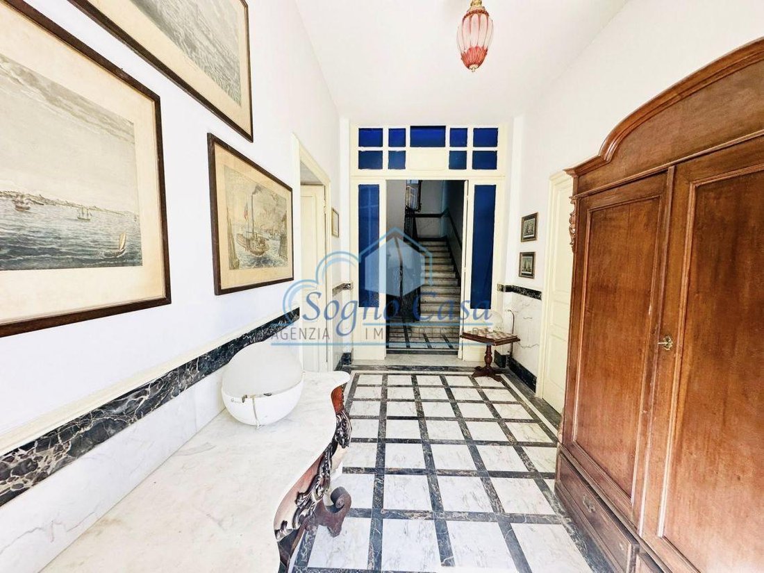 Villa in Marina di Carrara, Tuscany, Italy 5 - 17722972