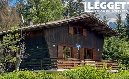 Chalet in Verchaix, Auvergne-Rhône-Alpes, France 1