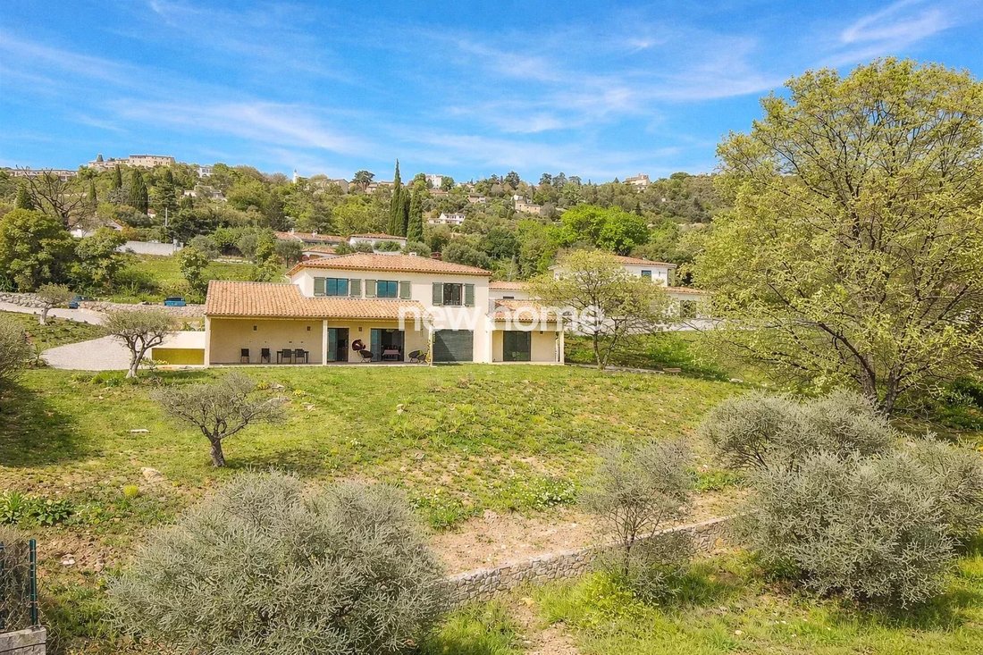 House in Montauroux, Provence-Alpes-Côte d'Azur, France 1 - 17705033
