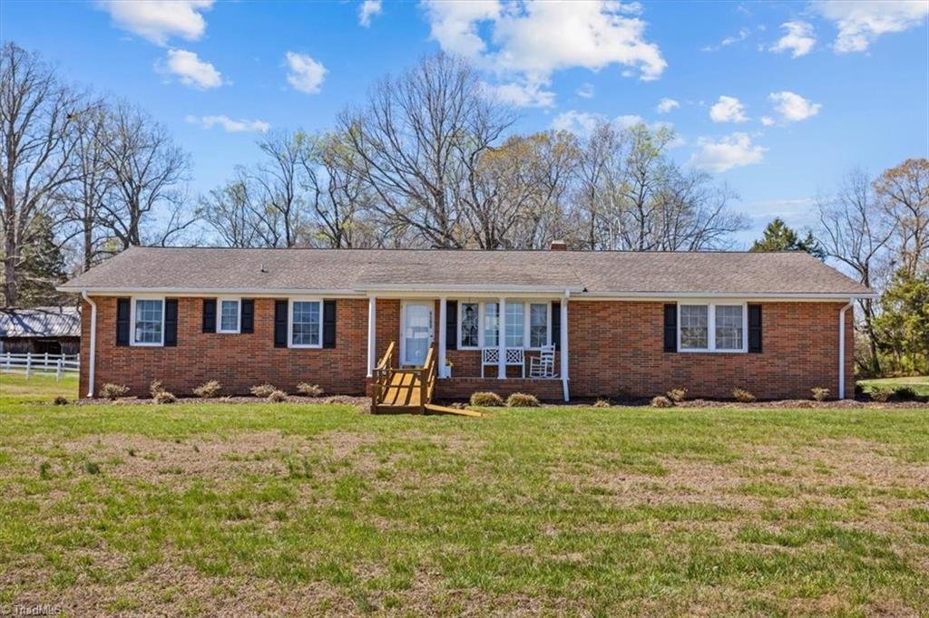 House in Gibsonville, North Carolina, United States 1 - 17722213