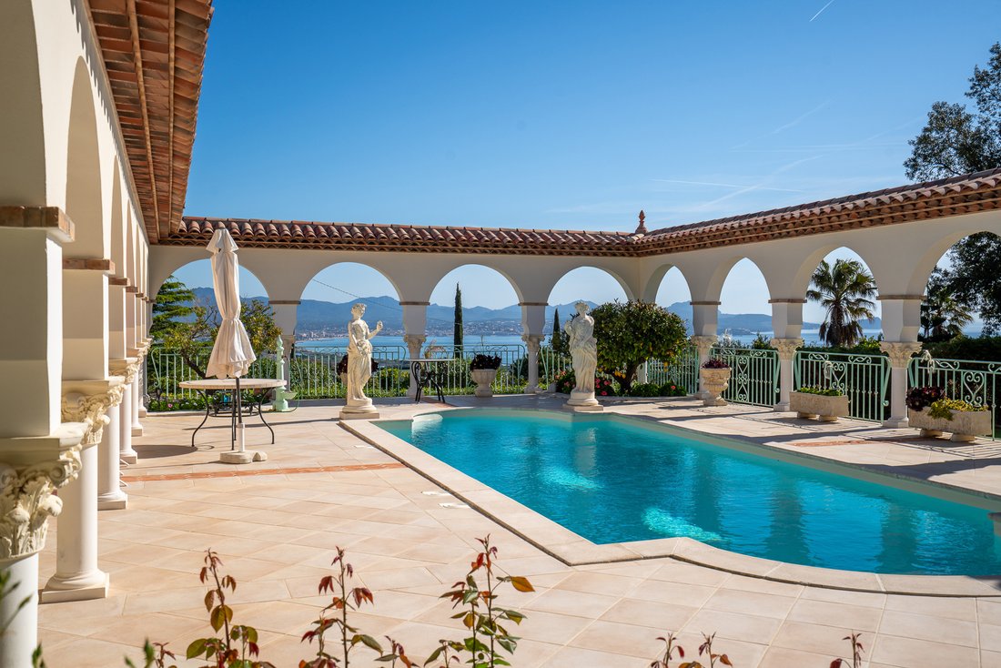 House in Les Issambres, Roquebrune-sur-Argens, France 1 - 17720929