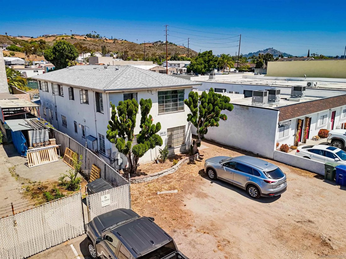 Lemon Grove, California, United States 3 - 17722371