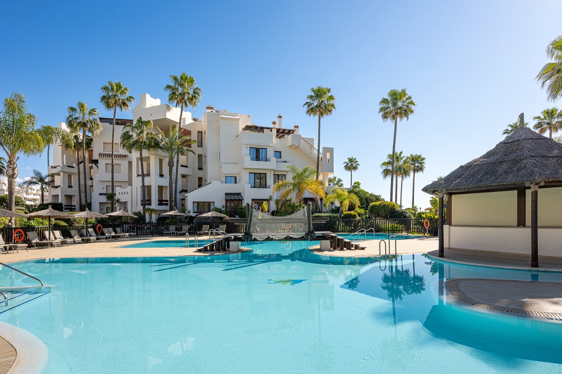 Apartment in Estepona, Andalusia, Spain 2 - 17720126