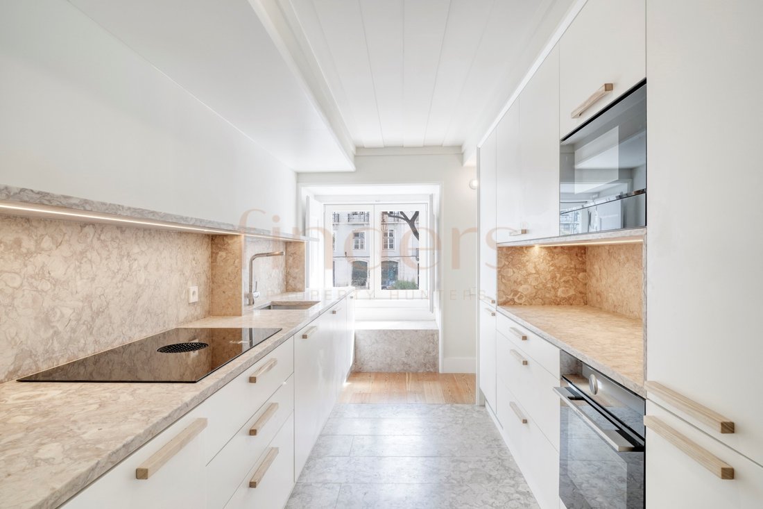 Apartment in Misericordia, Lisbon, Portugal 3 - 17723663