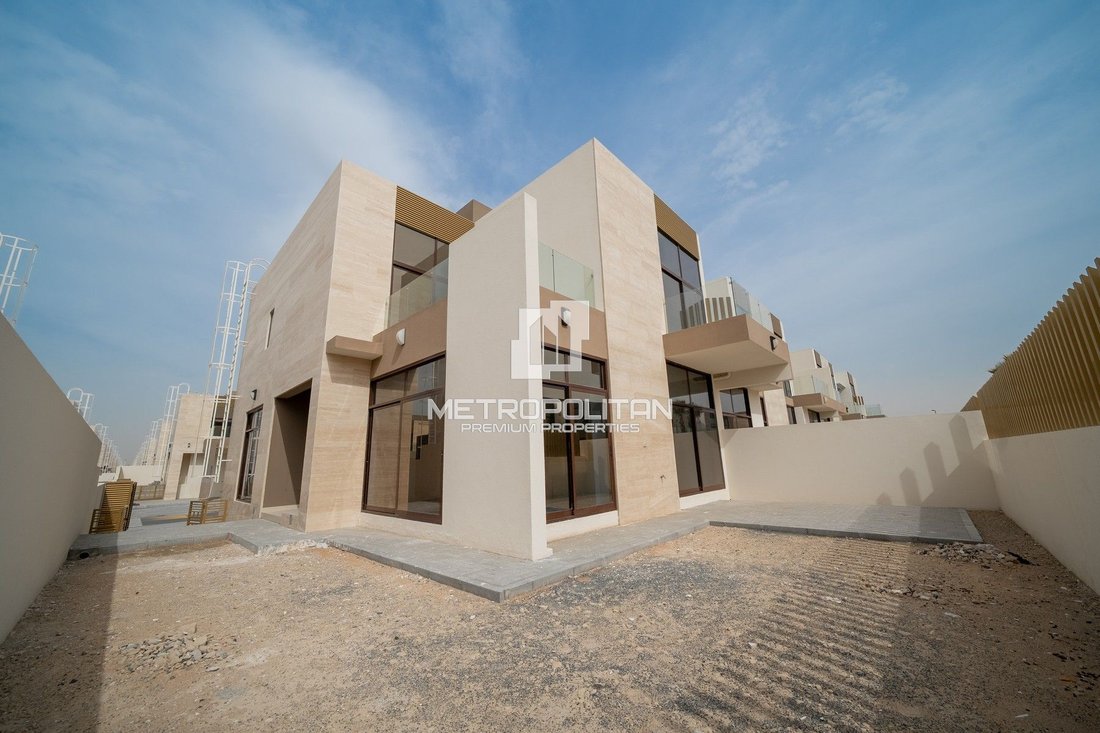 Townhouse in MBR City / Mohammed Bin Rashid City, Dubai, United Arab Emirates 4 - 17069090