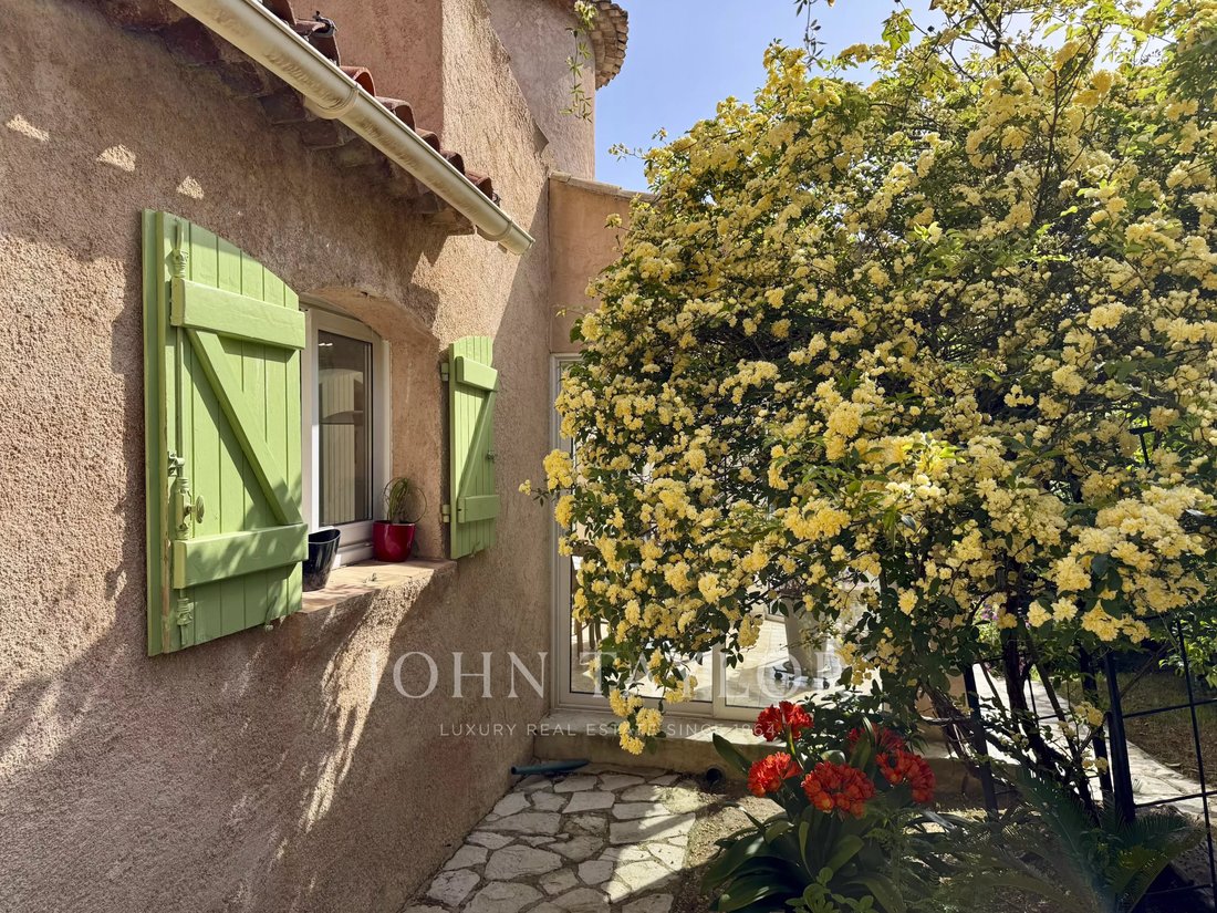 Villa in Nord, Sanary-sur-Mer, France 4 - 17721168