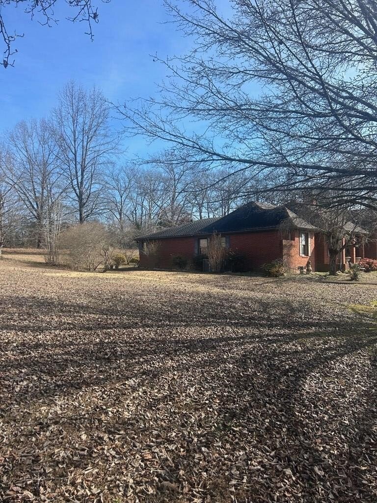 House in Camden, Tennessee, United States 4 - 17723109