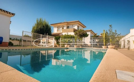 Chalet a Chiclana de la Frontera, Andalusia, Spagna 1