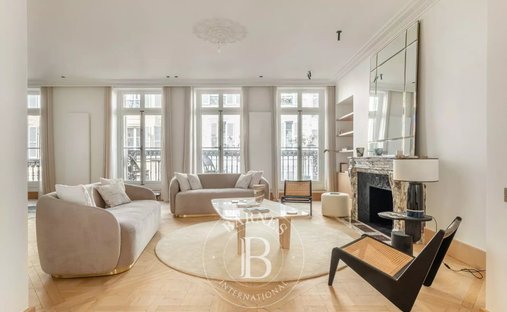 Apartment in Invalides, Paris 7e Arrondissement, Paris 1