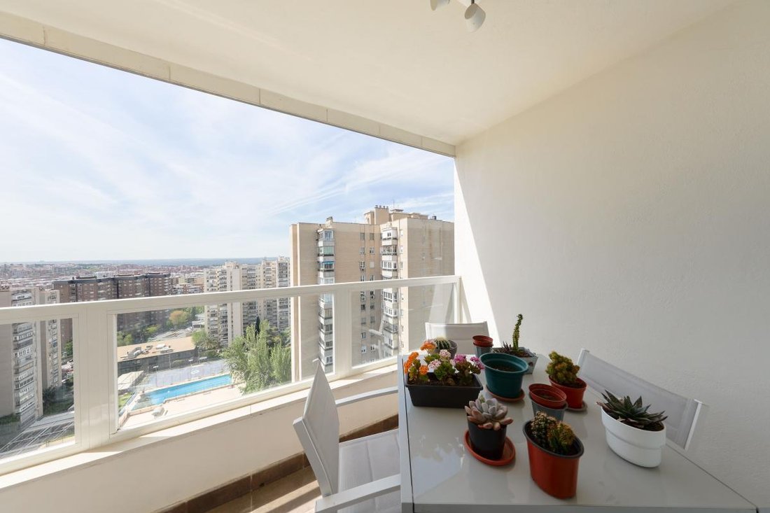 Apartment in Fuencarral-El Pardo, Madrid, Spain 1 - 17698266