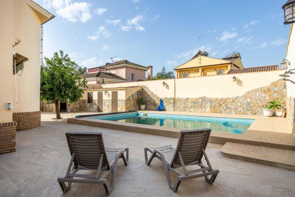 House in Montequinto, Dos Hermanas, Spain 4 - 17698390