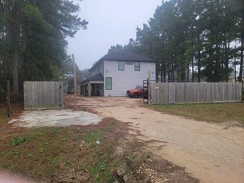Cleveland, Texas, United States 1 - 17720250
