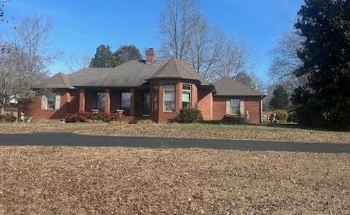House in Camden, Tennessee, United States 1