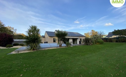 House in Grand-Champ, Brittany, France 1