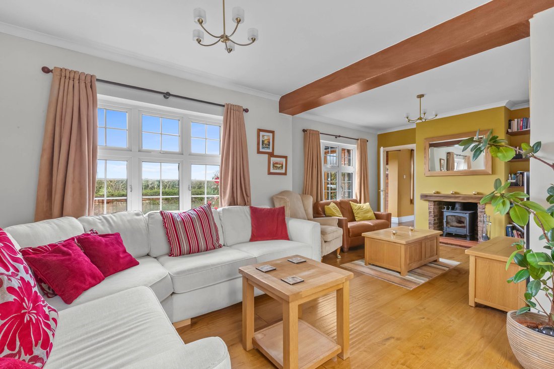House in Princes Risborough, England 5 - 17722074