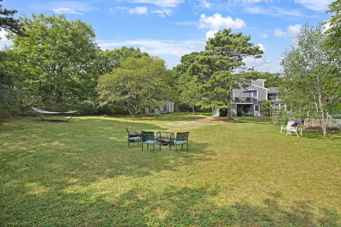 House in Oak Bluffs, Massachusetts, United States 3 - 17719808