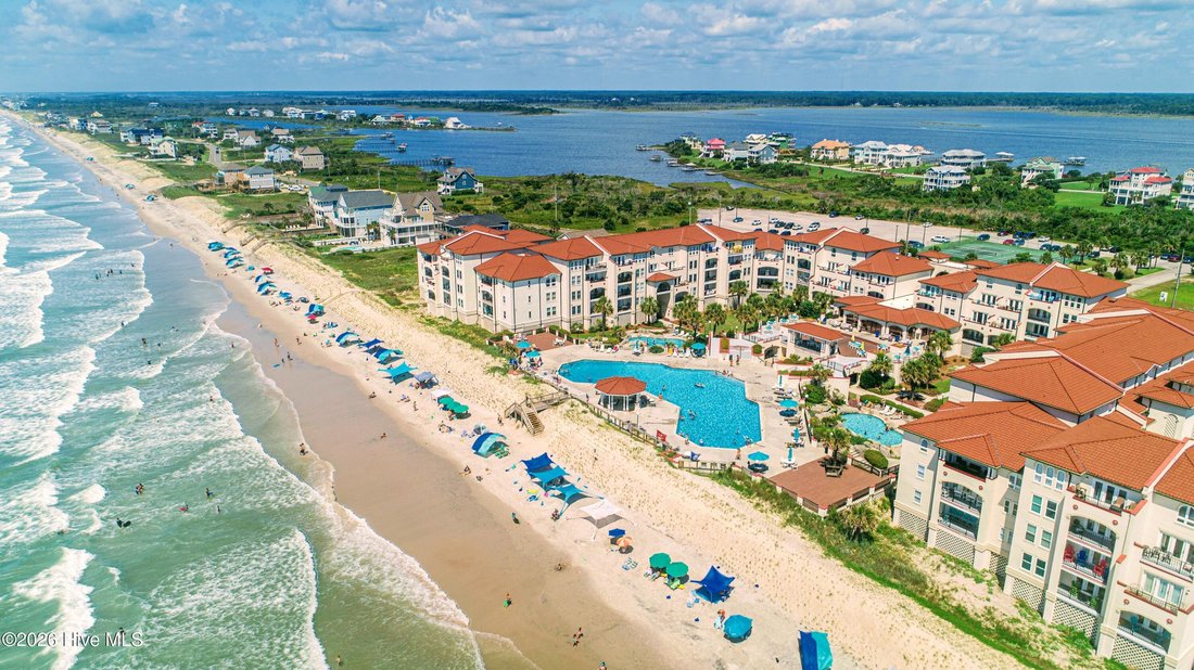 Condo in North Topsail Beach, North Carolina, United States 5 - 17720207