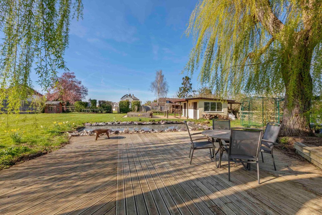 House in Princes Risborough, England 2 - 17722074