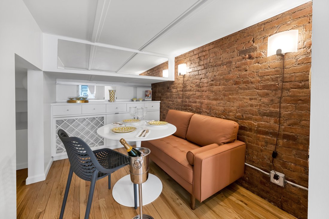 Co Op in New York, New York, United States 4 - 17720867