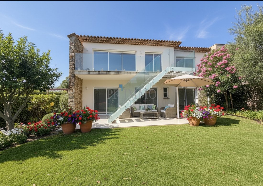 Casa a Sud, Cavalaire-sur-Mer, Francia 1 - 17723402