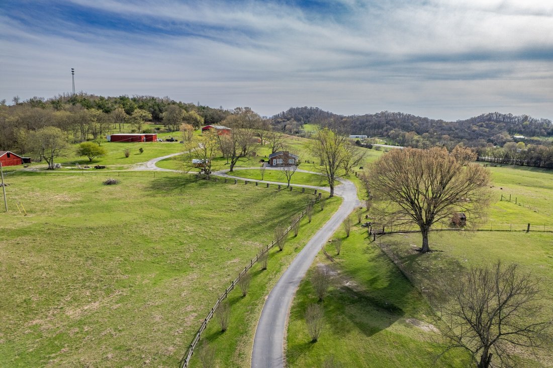 House in Belfast, Tennessee, United States 4 - 17723692