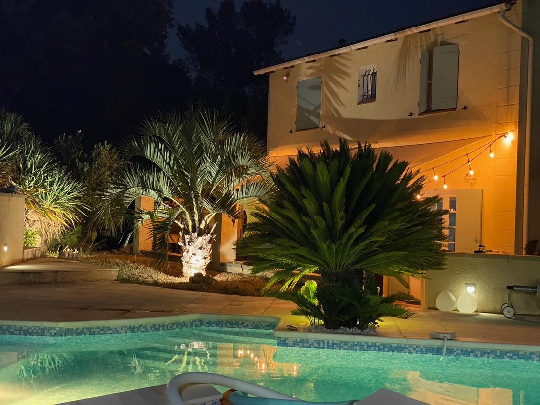 Villa in Garéoult, Provence-Alpes-Côte d'Azur, France 4 - 17721098