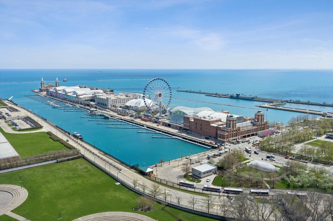 Condo in Chicago, Illinois, United States 4 - 17701086