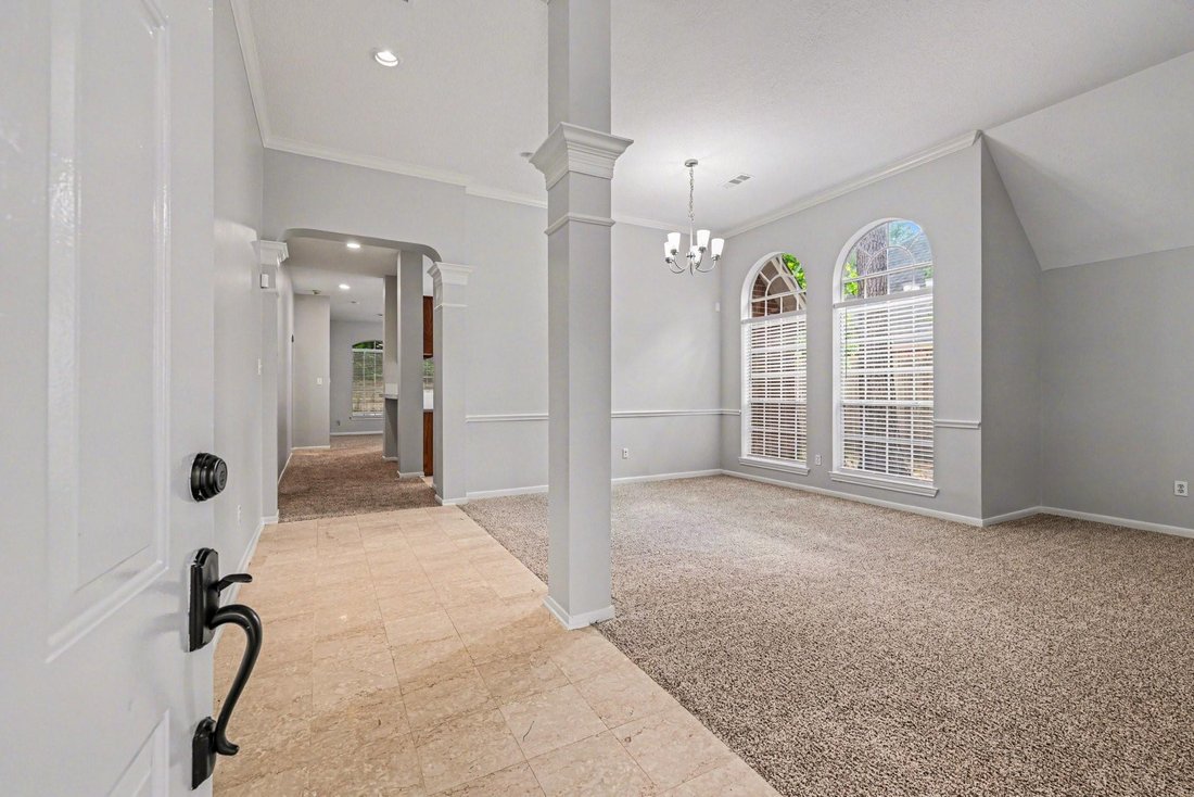 House in The Woodlands, Texas, United States 3 - 17707869