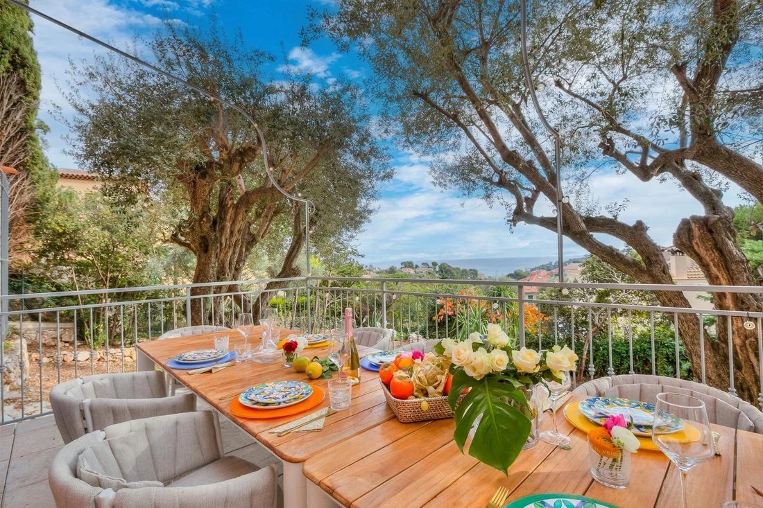 Villa in Village-Cros de Caste-Coupiere-Mont Gros, Roquebrune-Cap-Martin, France 2 - 17721004