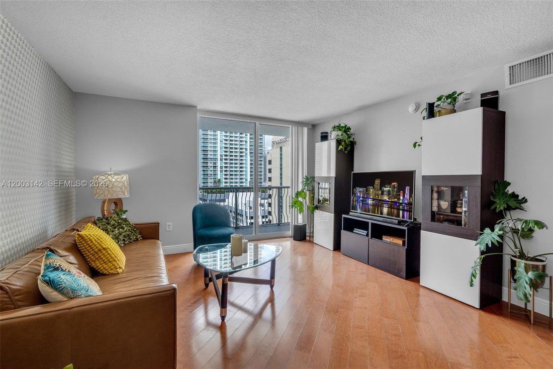 Condo in Miami, Florida, United States 3 - 17722638