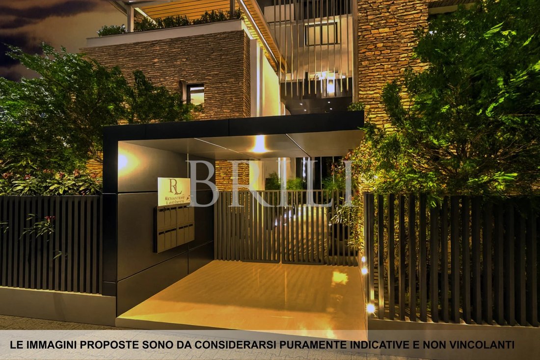 Apartment in Aldo Moro Avenue, Olbia, Italy 1 - 17720000