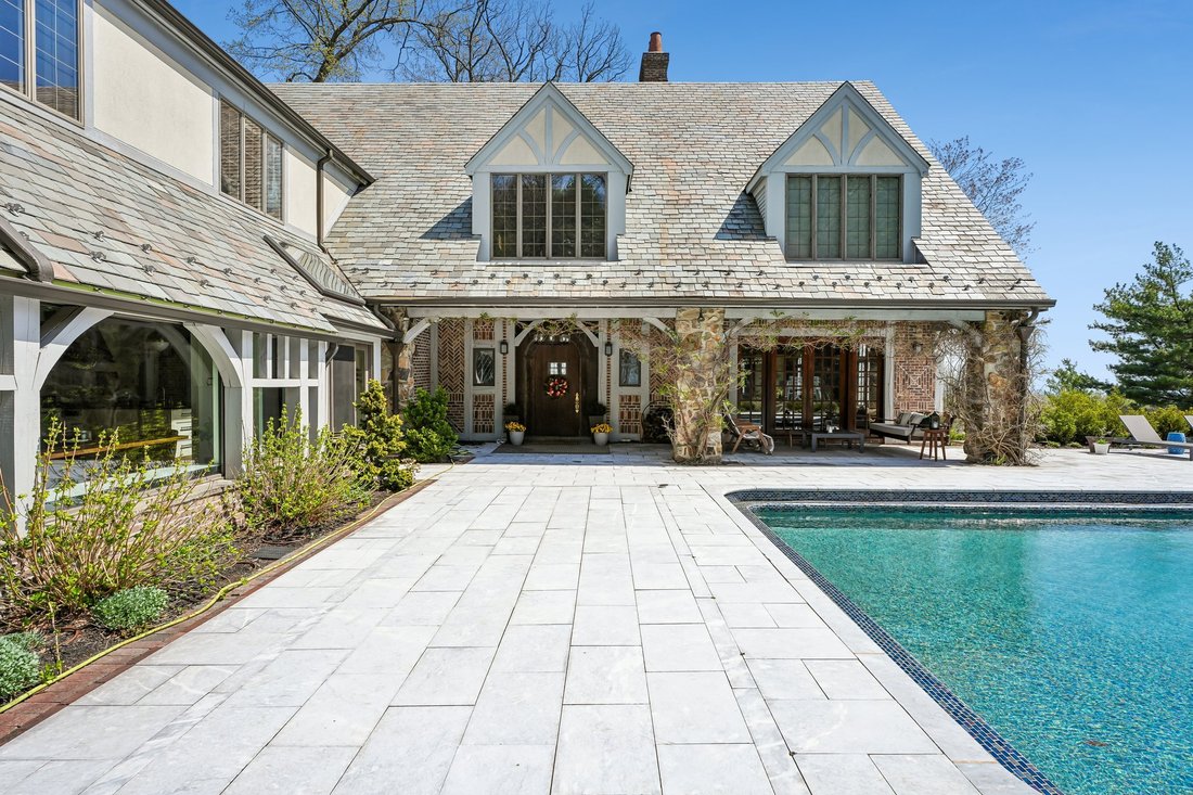 House in Montclair, New Jersey, United States 2 - 17295715