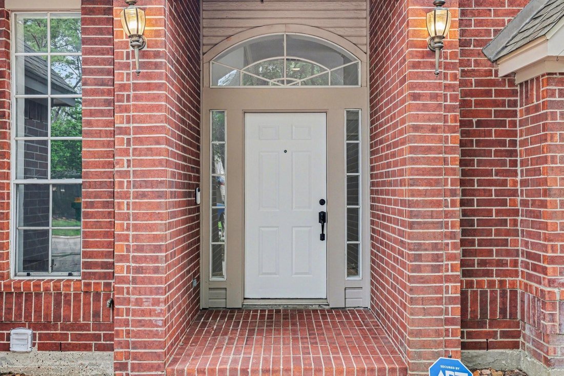 House in The Woodlands, Texas, United States 2 - 17707869